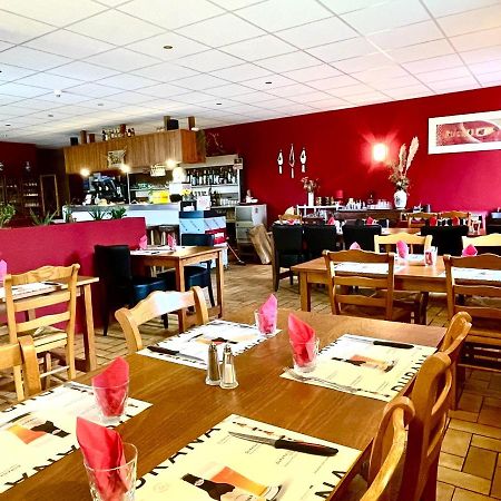 Auberge Le Beaulieu -Cantal Dış mekan fotoğraf