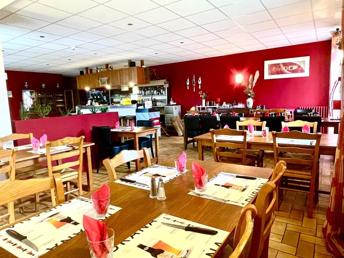 Auberge Le Beaulieu -Cantal Dış mekan fotoğraf